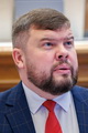 Артём Аминов выделил средства на обустройство детской библиотеки в Югорске