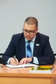 Виктор Сысун провел прием граждан по личным вопросам в Сургуте Виктор Сысун провел прием граждан по личным вопросам в Сургуте